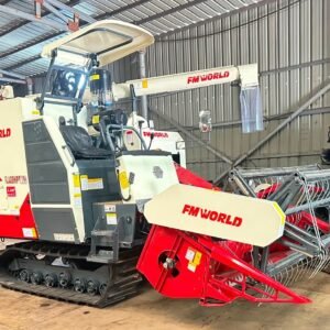 Combine Harvester 4LZ8.